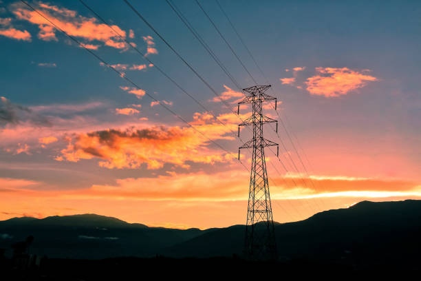 Sự khác biệt giữa Tháp lưới và Monopole