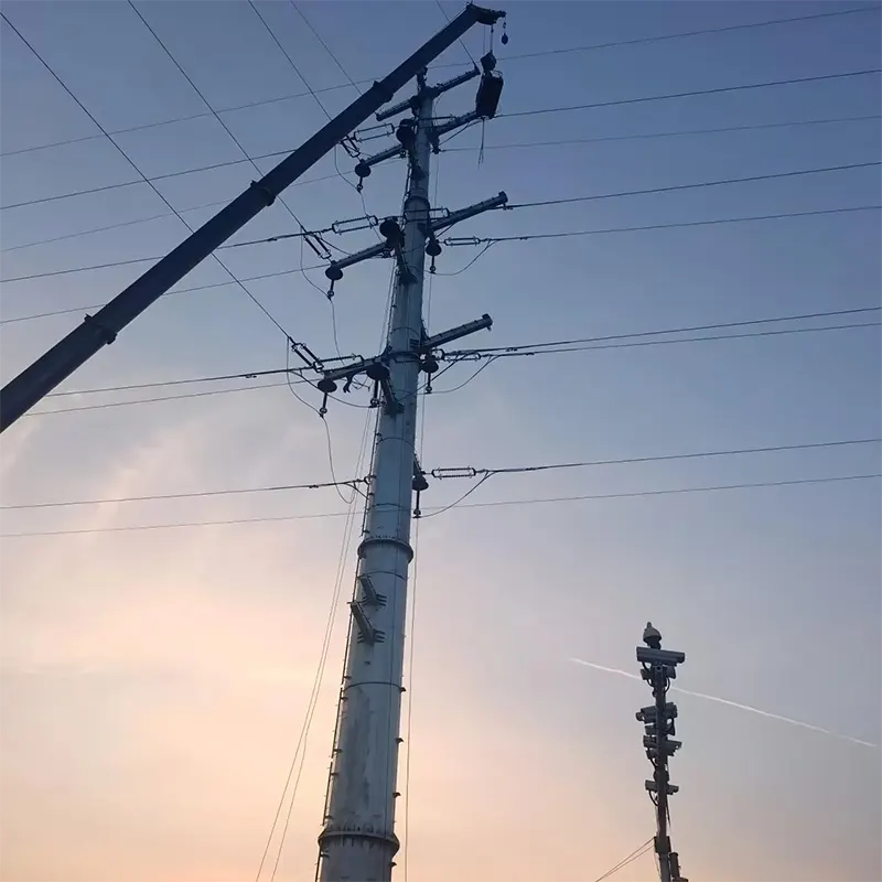 Tháp ống truyền tải điện 220kV